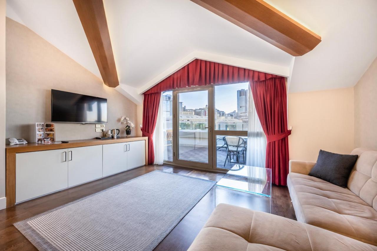 Veyron Hotels & Spa Истанбул Екстериор снимка