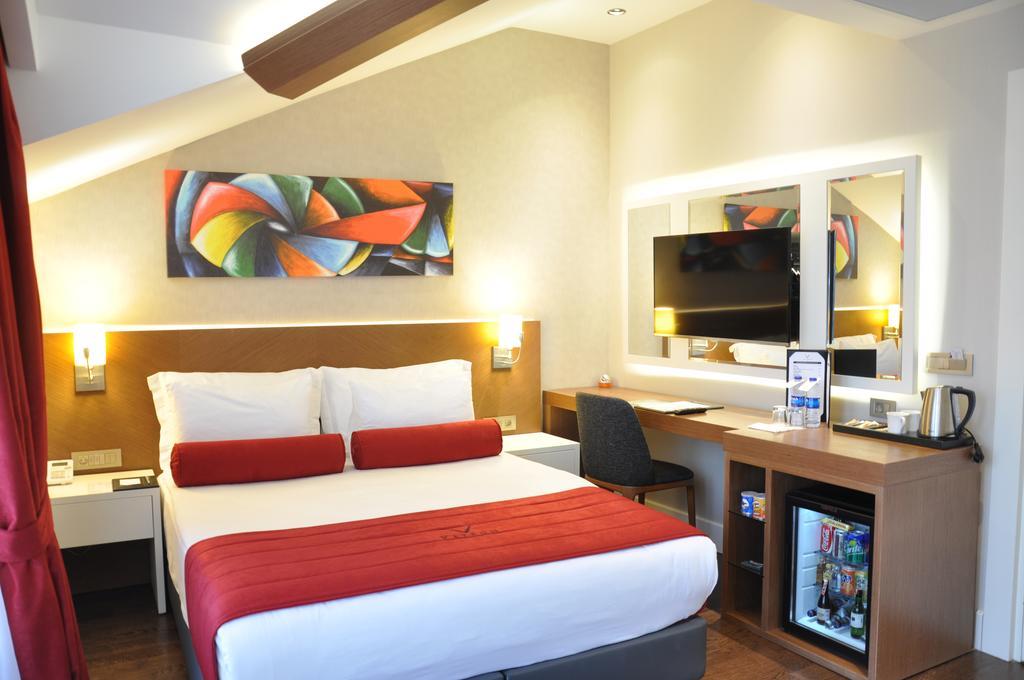 Veyron Hotels & Spa Истанбул Екстериор снимка