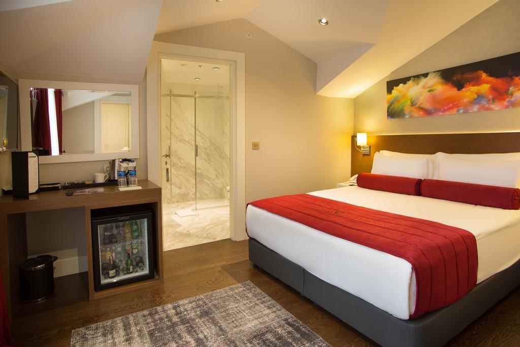 Veyron Hotels & Spa Истанбул Екстериор снимка